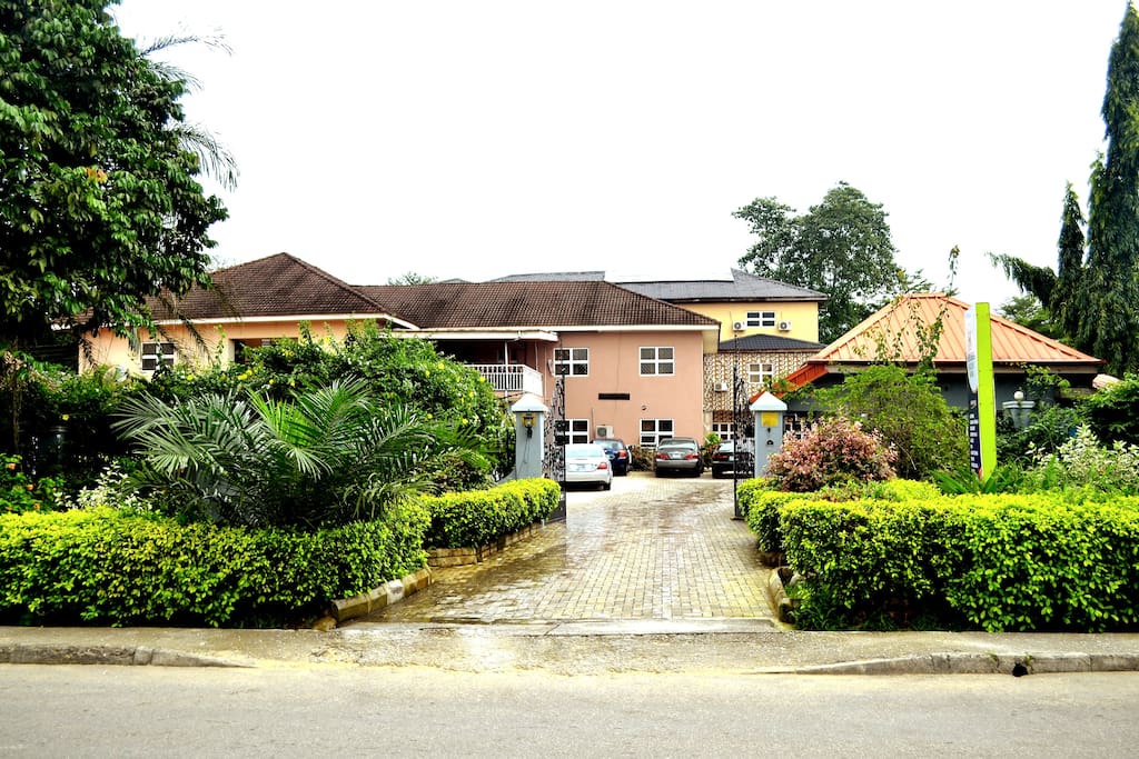 Chelsea Holiday Homes 